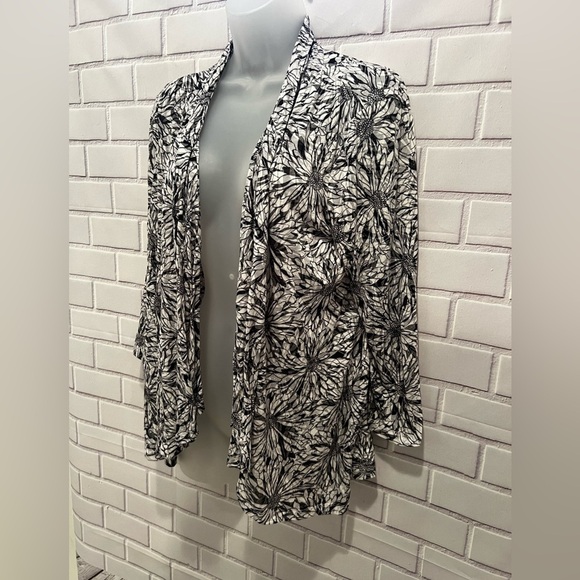 SAG HARBOR women open front floral light cardigan/size M - Picture 3 of 8